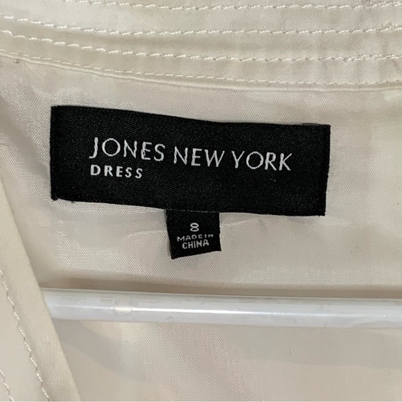 Jones New York Colorful Summer Floral Sheath Dress Size 8. - Picture 8 of 8